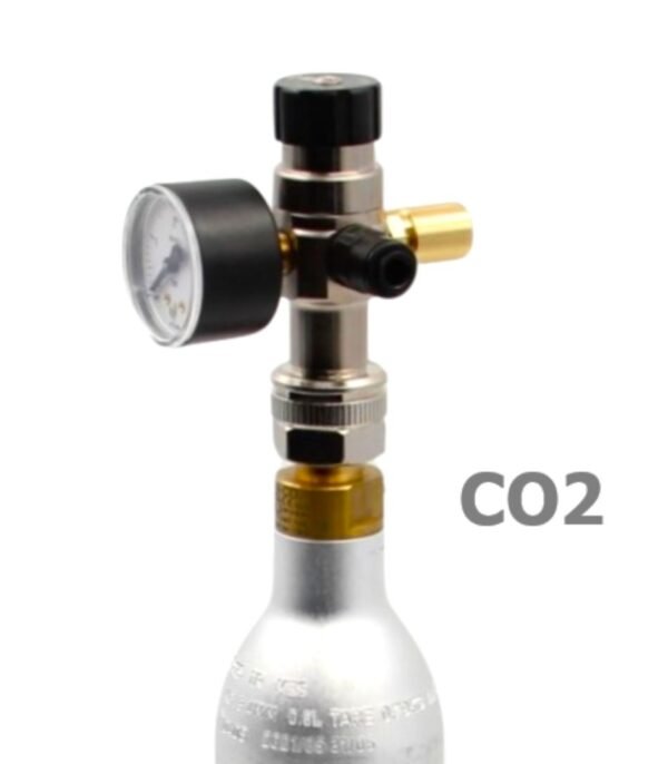 Riduttore di pressione con attacco standard acme per pressione fino a 3 bar